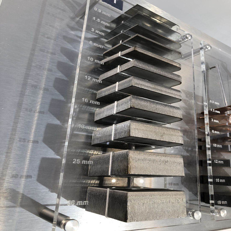 加工钣金激(jī)光切割 打孔 機(ji)架焊接